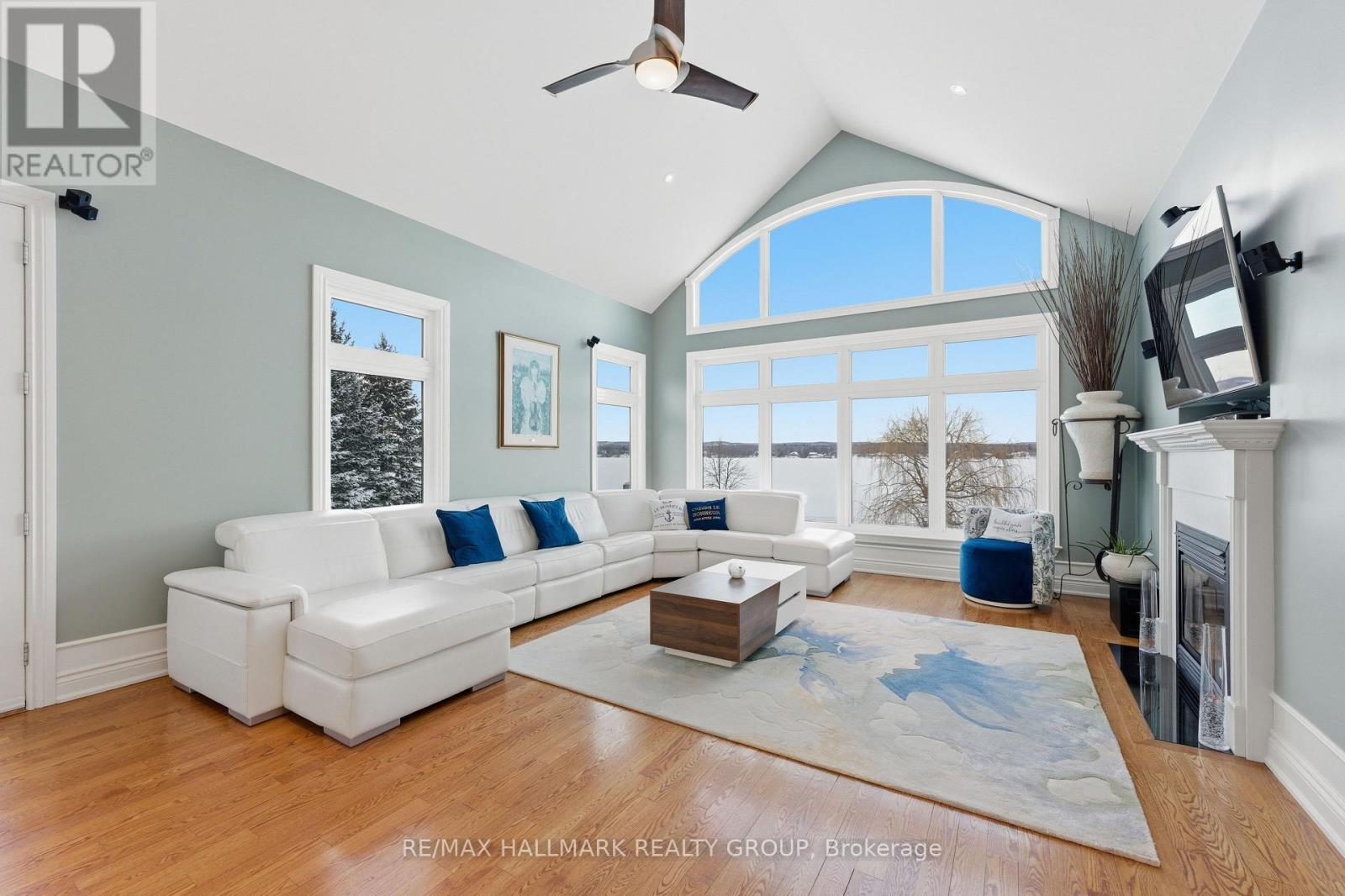 3665 Front Road, Champlain, Ontario  K6A 2W5 - Photo 8 - X12611850