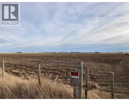 NE-33-6-20-4 Warner County, Raymond, Alberta