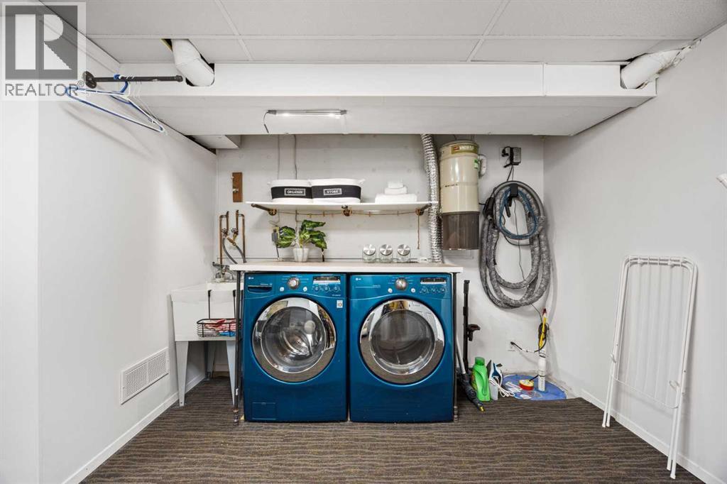 258 Point Mckay Terrace Nw, Calgary, Alberta  T3B 4V6 - Photo 35 - A2280113