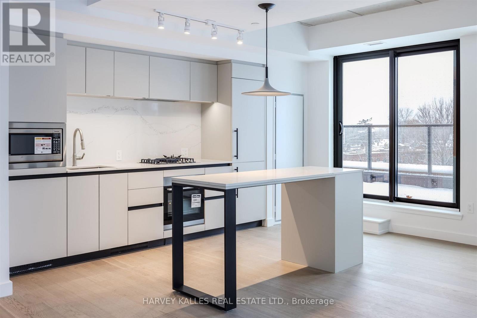 407 - 1720 Bayview Avenue, Toronto, Ontario  M4G 3C4 - Photo 10 - C12715708