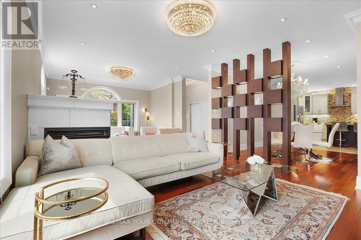 1 Marshfield Court, Toronto, Ontario  M3C 2E2 - Photo 10 - C12715712