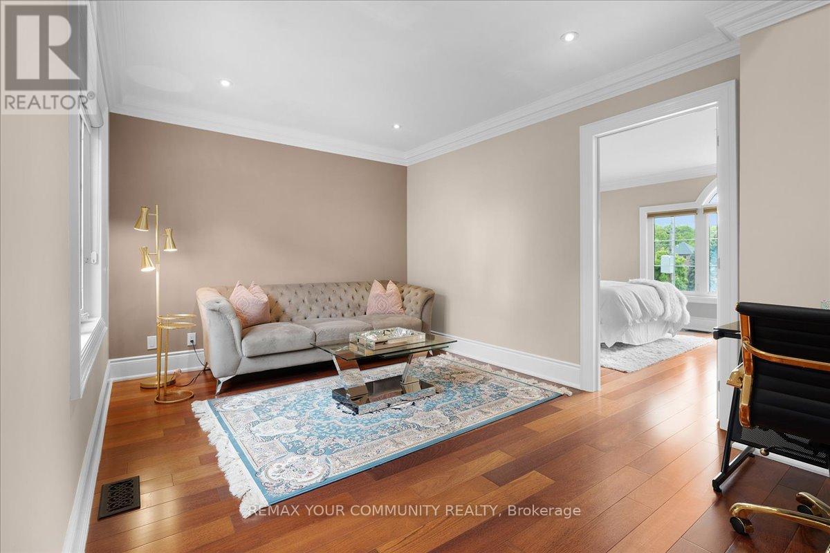 1 Marshfield Court, Toronto, Ontario  M3C 2E2 - Photo 17 - C12715712