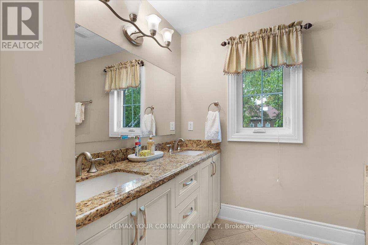 1 Marshfield Court, Toronto, Ontario  M3C 2E2 - Photo 26 - C12715712