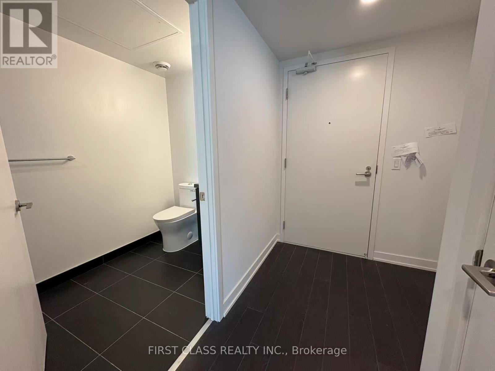 1917 - 230 Simcoe Street, Toronto, Ontario  M5T 0G7 - Photo 7 - C12715732