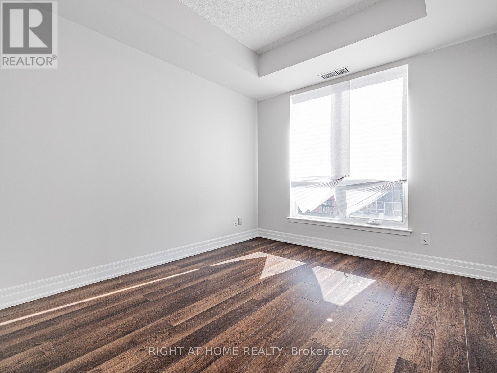 314 - 111 Civic Square Gate, Aurora, Ontario  L4G 7E3 - Photo 17 - N12715714