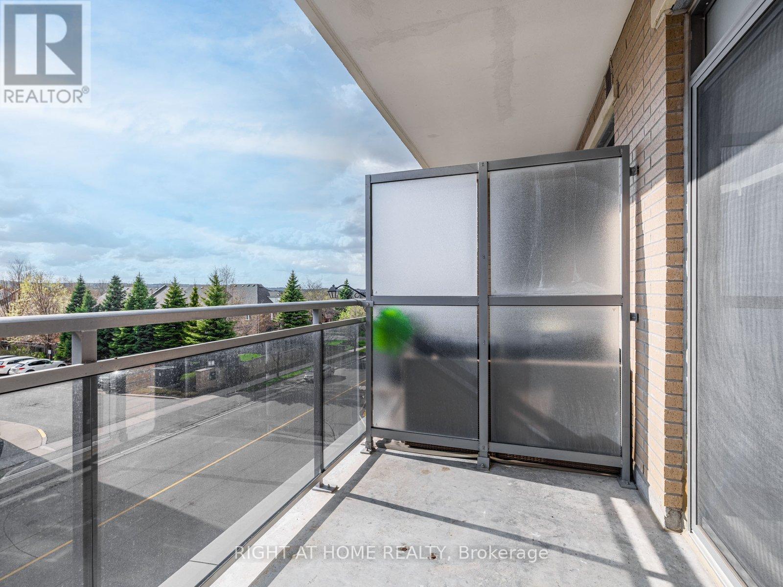 314 - 111 Civic Square Gate, Aurora, Ontario  L4G 7E3 - Photo 19 - N12715714