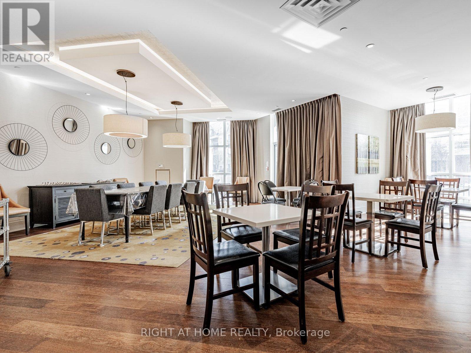 314 - 111 Civic Square Gate, Aurora, Ontario  L4G 7E3 - Photo 26 - N12715714