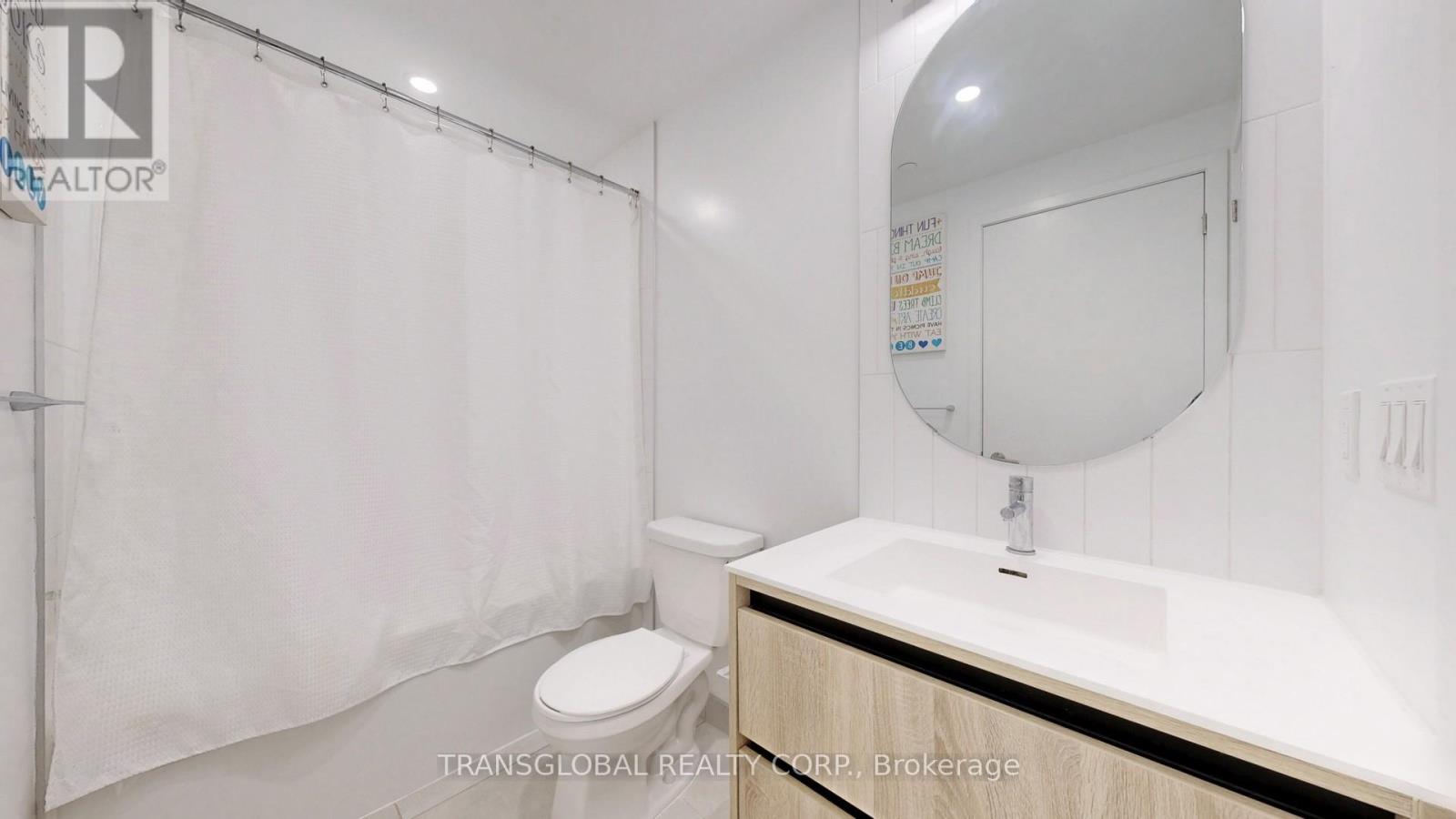 202 - 7950 Bathurst Street, Vaughan, Ontario  L4J 0L4 - Photo 10 - N12715724