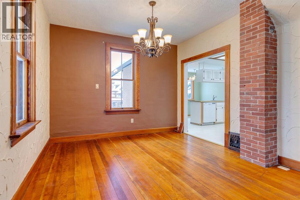 77 Elma Street W, Okotoks, Alberta  T1S 1J8 - Photo 10 - A2272301