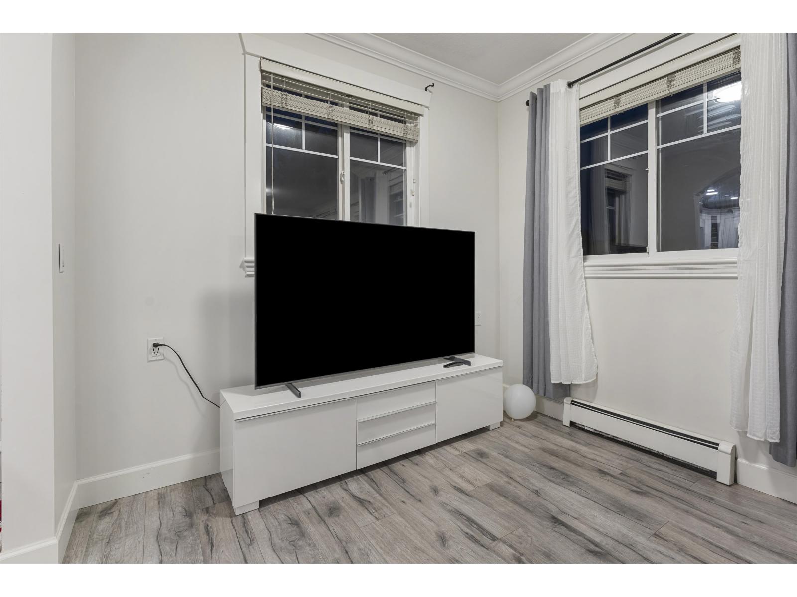 6516 142a Street, Surrey, British Columbia  V3W 1T4 - Photo 11 - R3080647