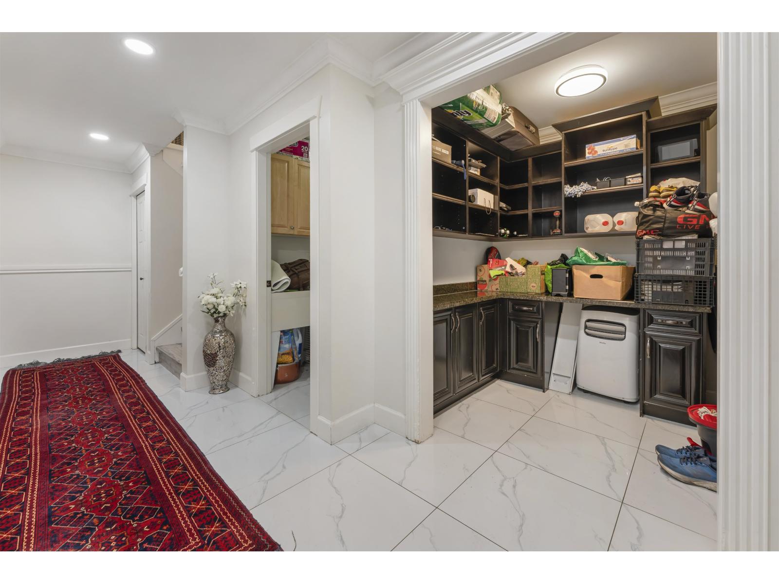 6516 142a Street, Surrey, British Columbia  V3W 1T4 - Photo 4 - R3080647