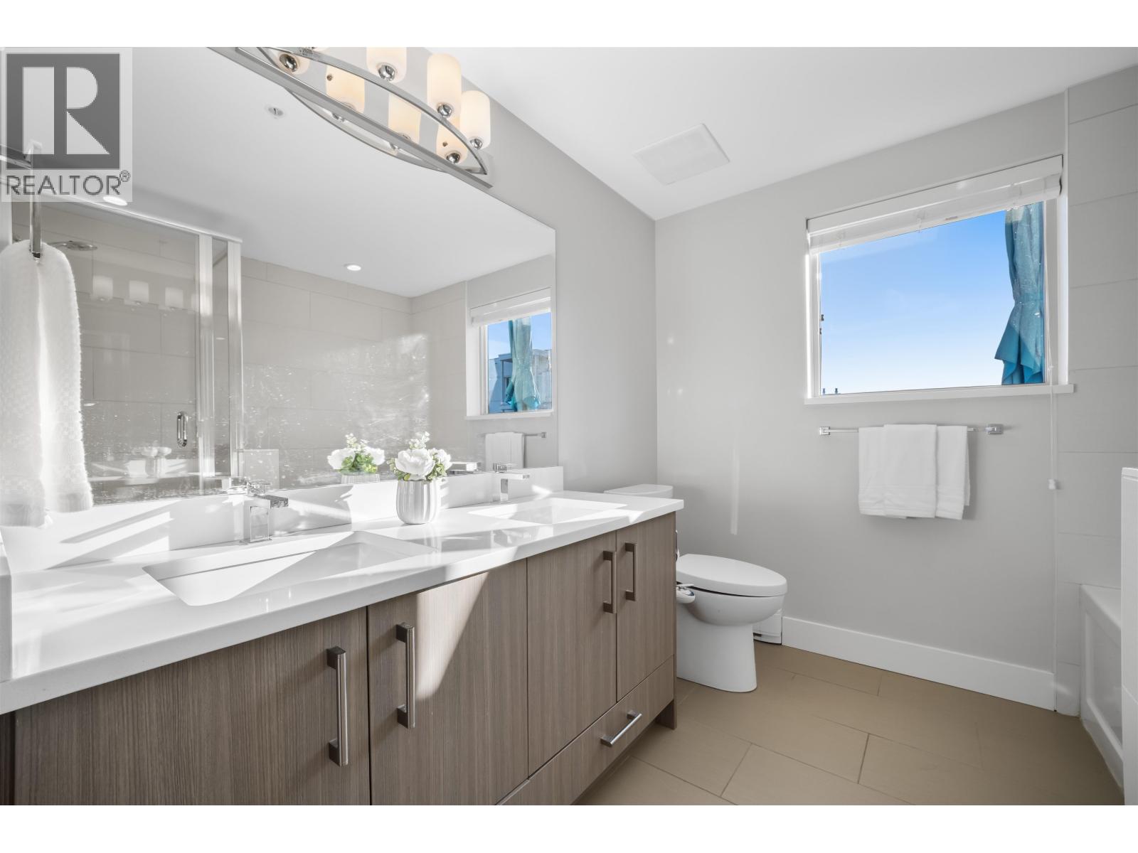 403 2460 Kelly Avenue, Port Coquitlam, British Columbia  V3C 0E3 - Photo 16 - R3081673