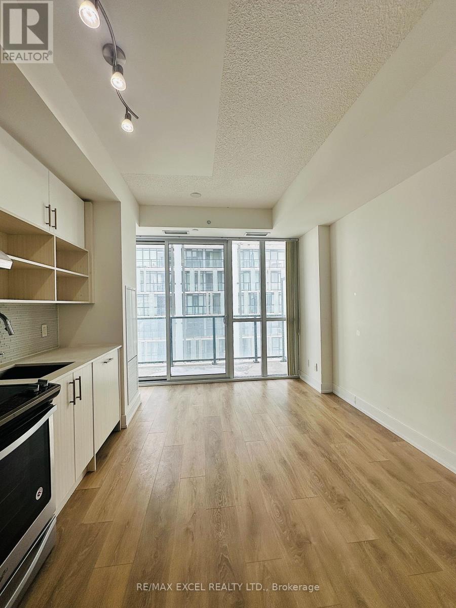 1309 - 128 Fairview Mall Drive, Toronto, Ontario  M2J 0E8 - Photo 3 - C12713378