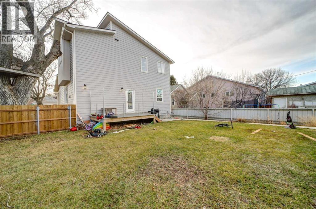 624 19 Street N, Lethbridge, Alberta  T1H 3K9 - Photo 39 - A2275469