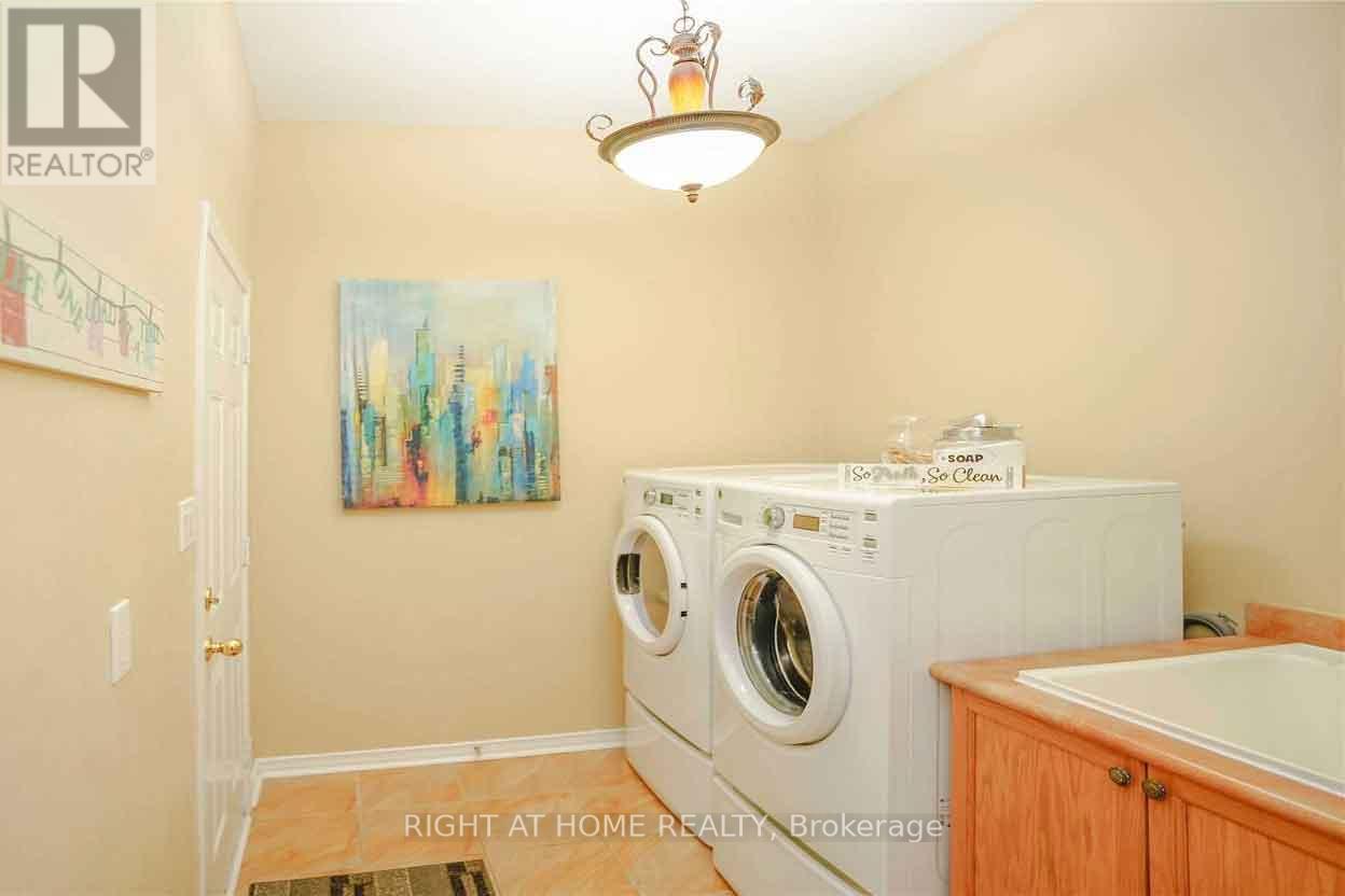 Main - 48 Feint Drive, Ajax, Ontario  L1T 0E7 - Photo 5 - E12715748