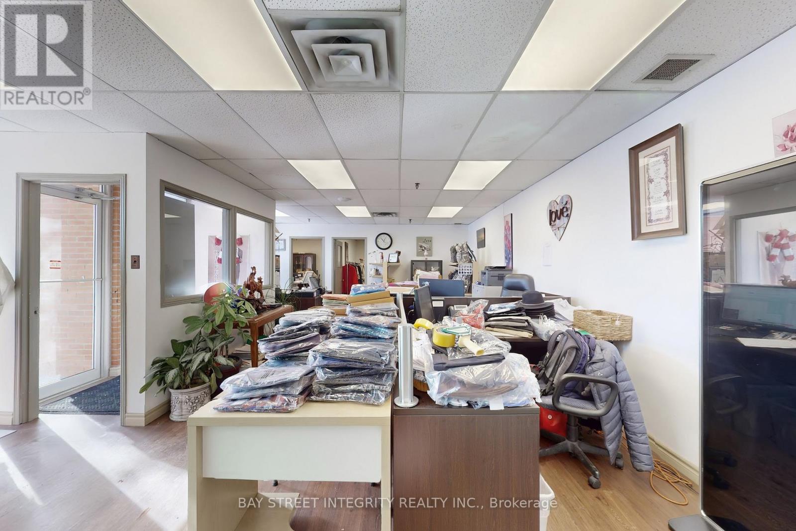 6 - 80 Bullock Drive, Markham, Ontario  L3P 3P7 - Photo 5 - N12715752