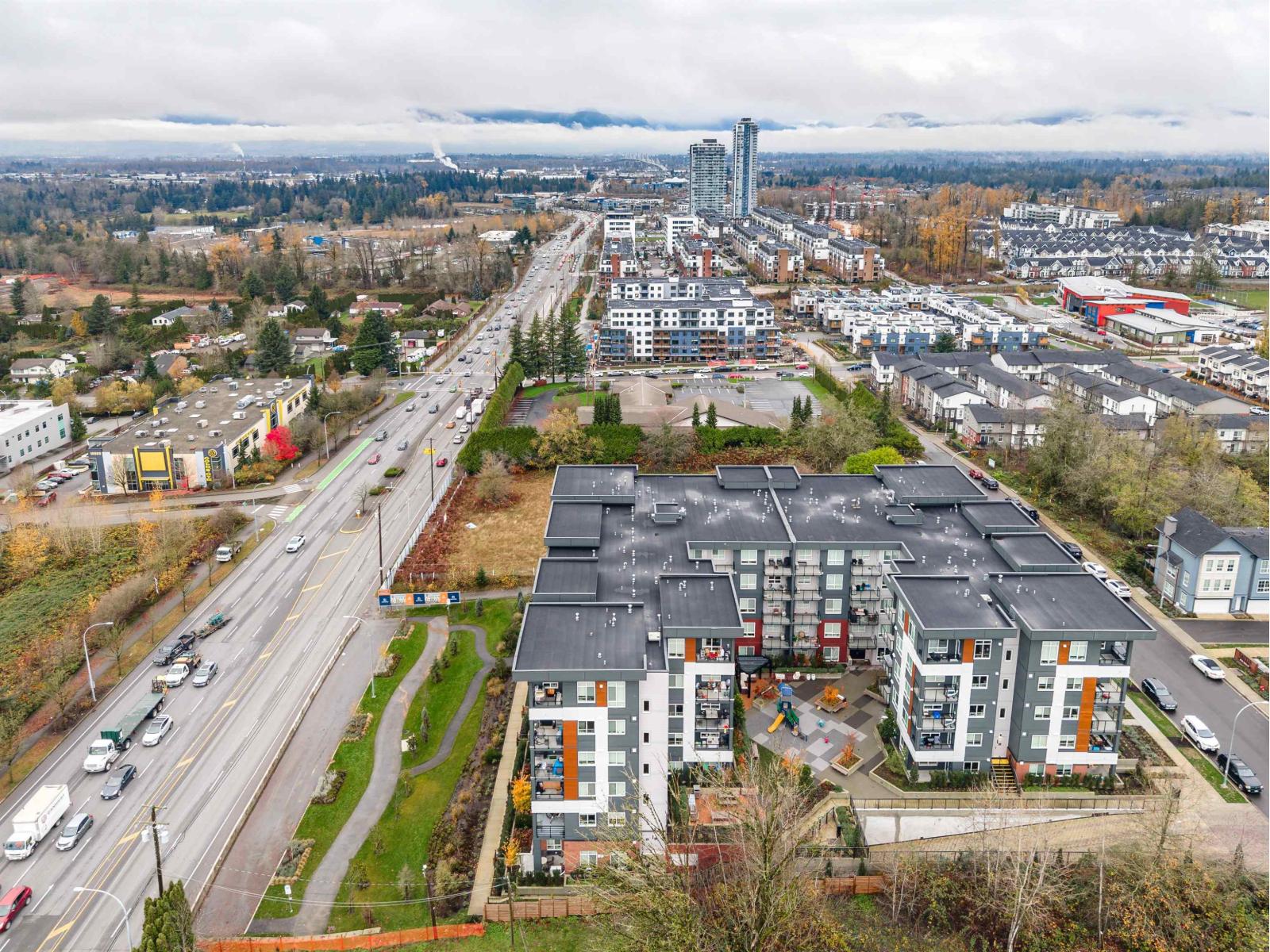 419 8117 200a Street, Langley, British Columbia  V2Y 3W9 - Photo 5 - R3081416