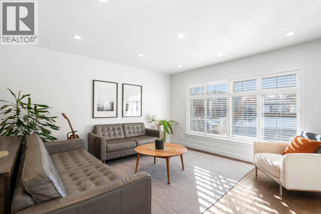 3332 Caribou Drive Nw, Calgary, Alberta  T2L 0S5 - Photo 5 - A2280108