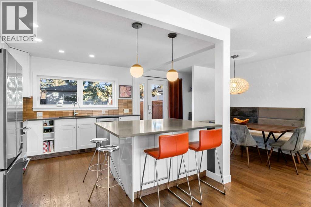 3332 Caribou Drive Nw, Calgary, Alberta  T2L 0S5 - Photo 6 - A2280108