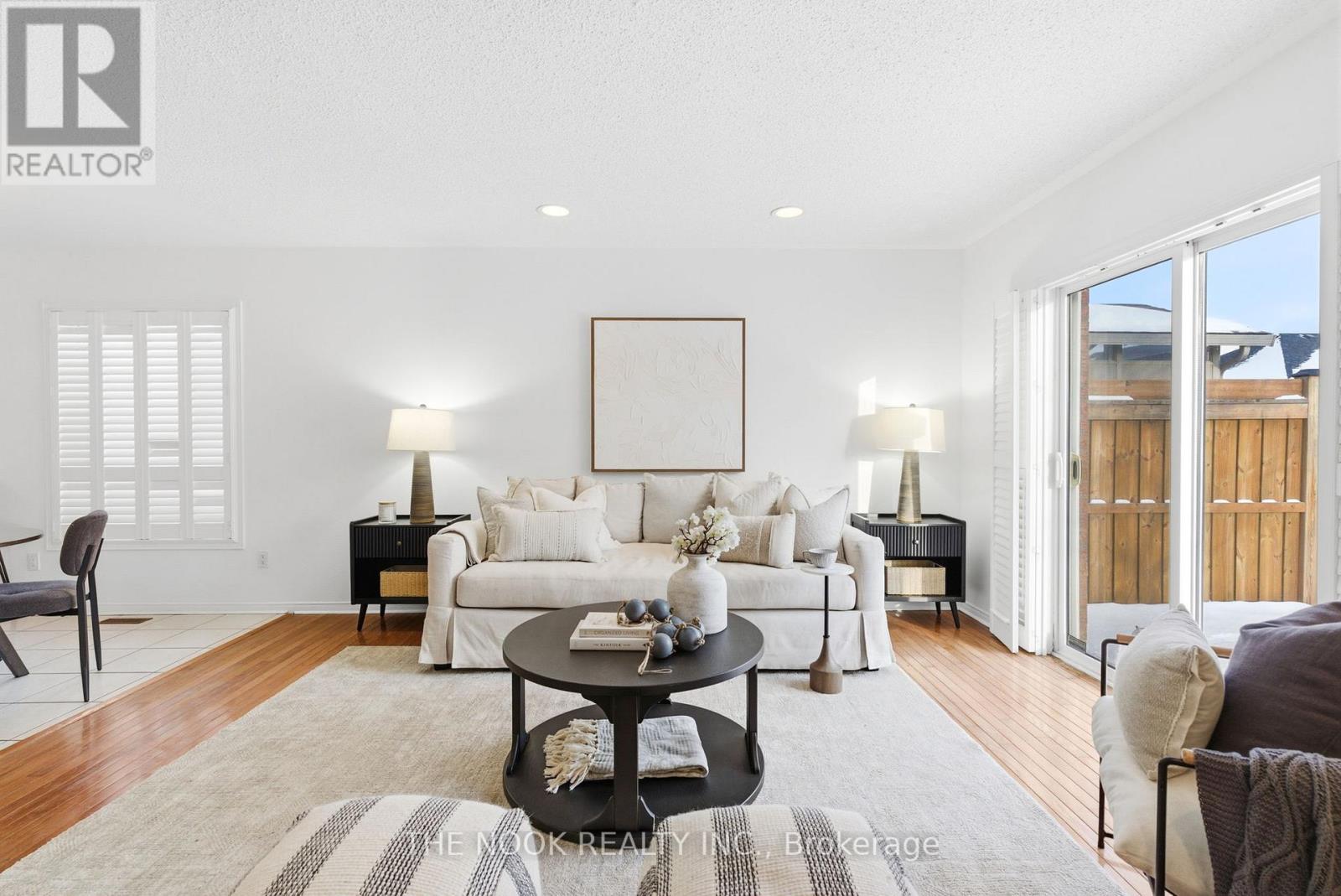 9 James Rowe Drive, Whitby, Ontario  L1R 2X8 - Photo 3 - E12715776