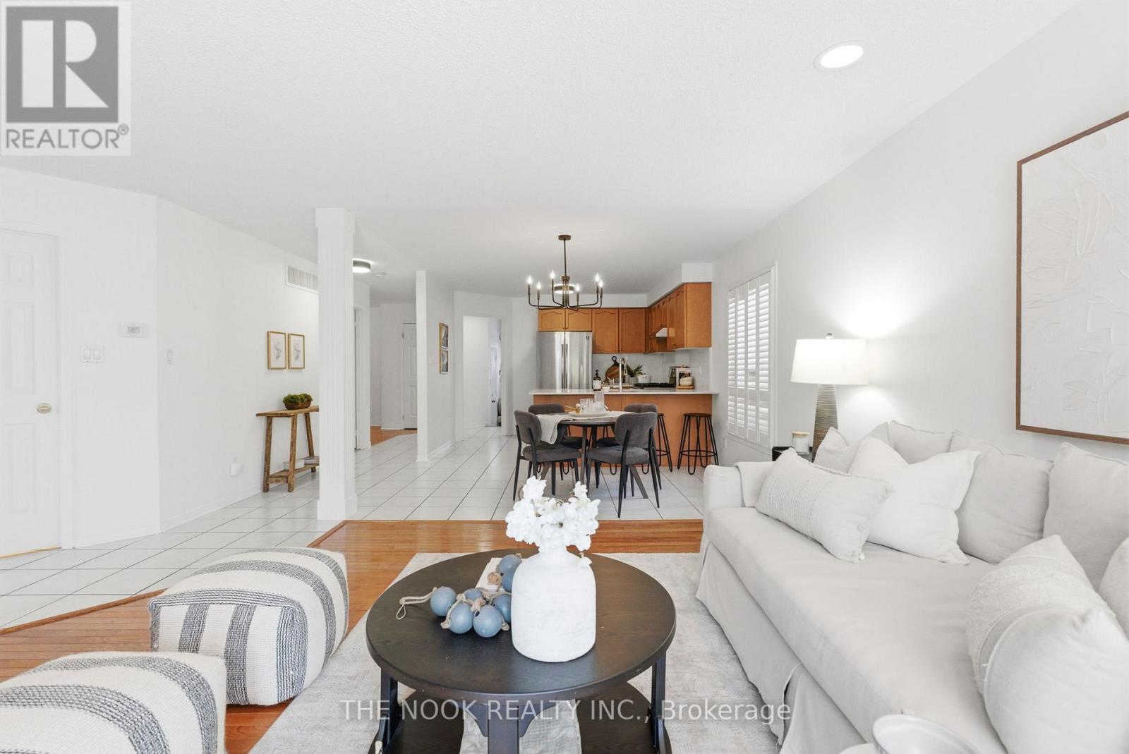 9 James Rowe Drive, Whitby, Ontario  L1R 2X8 - Photo 5 - E12715776