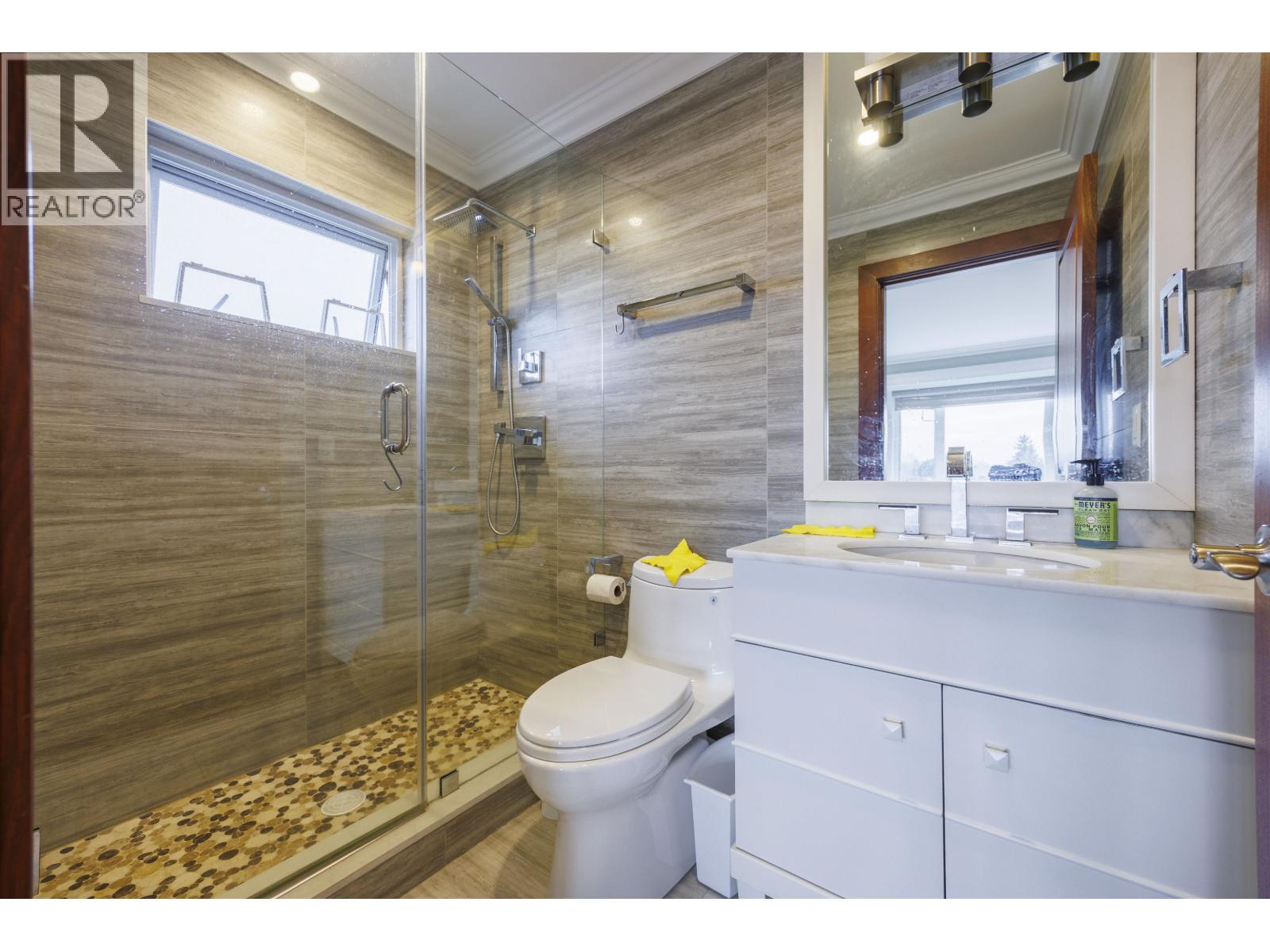 8280 Colonial Road, Richmond, British Columbia  V7C 4T4 - Photo 33 - R3081524