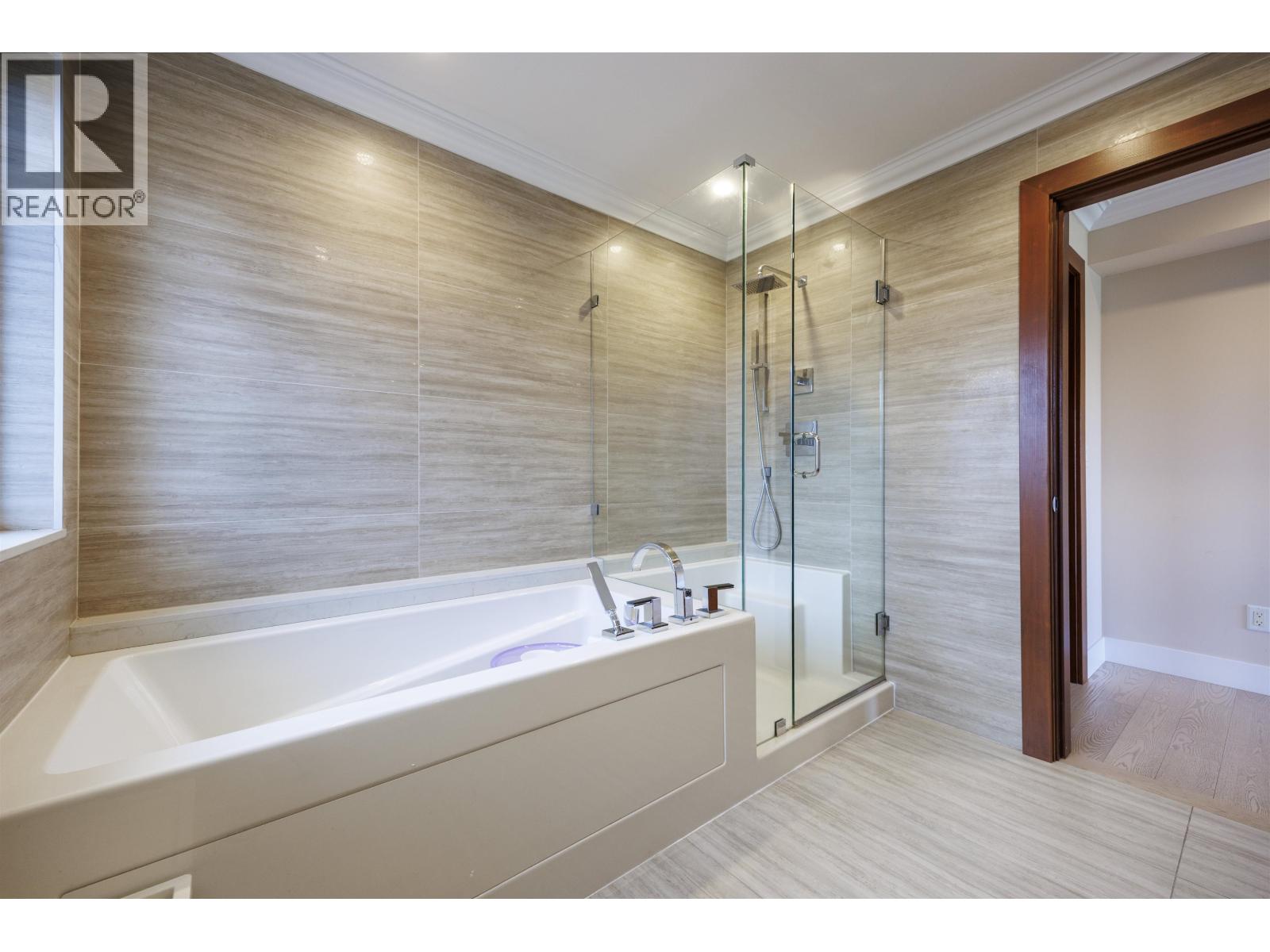 8280 Colonial Road, Richmond, British Columbia  V7C 4T4 - Photo 31 - R3081524