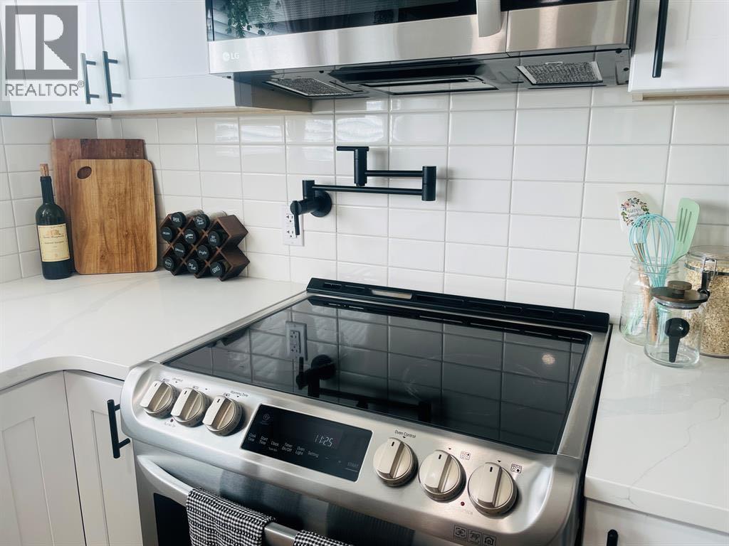 1146 Lakeway Boulevard S, Lethbridge, Alberta  T1K 3E7 - Photo 8 - A2280714