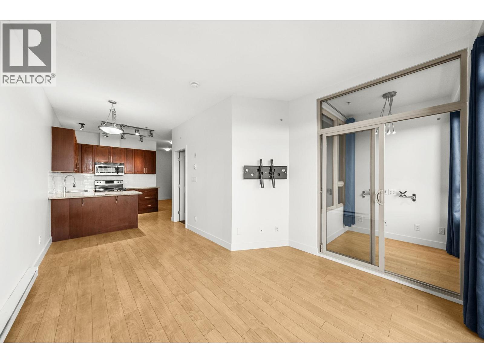 Ph8 688 E 17th Avenue, Vancouver, British Columbia  V5V 0A8 - Photo 13 - R3081651