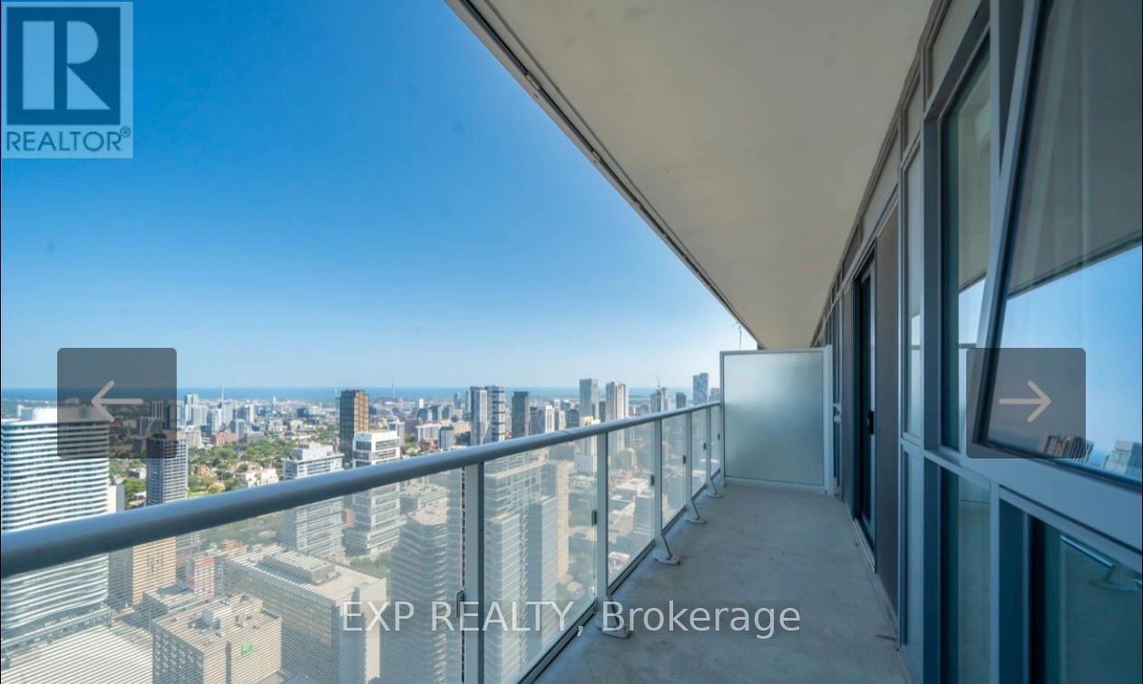 5206 - 7 Grenville Street E, Toronto, Ontario  M4Y 0E9 - Photo 11 - C12715758