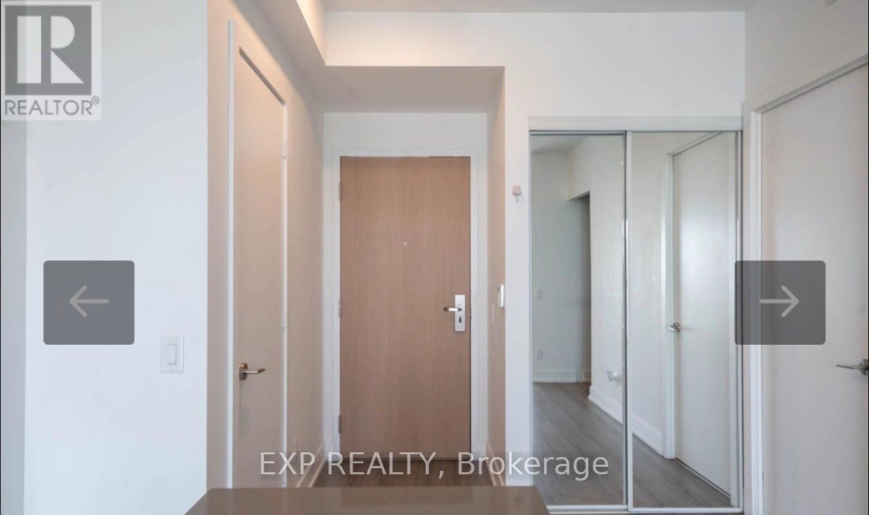 5206 - 7 Grenville Street E, Toronto, Ontario  M4Y 0E9 - Photo 14 - C12715758