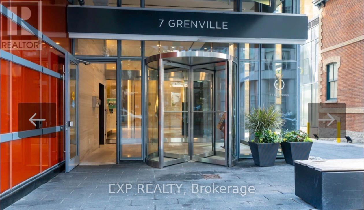 5206 - 7 Grenville Street E, Toronto, Ontario  M4Y 0E9 - Photo 24 - C12715758