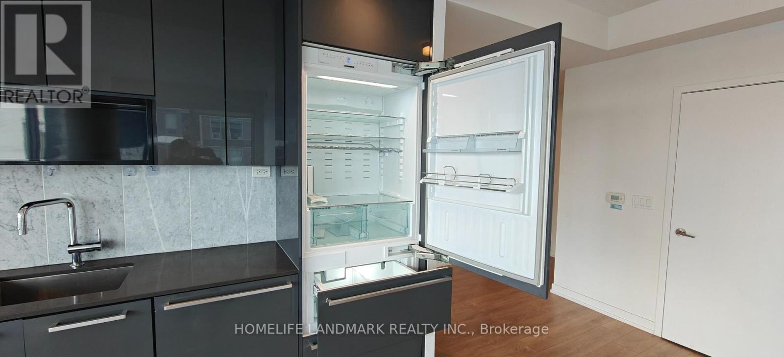 2209 - 117 Mcmahon Drive, Toronto, Ontario  M2K 2X9 - Photo 19 - C12715764