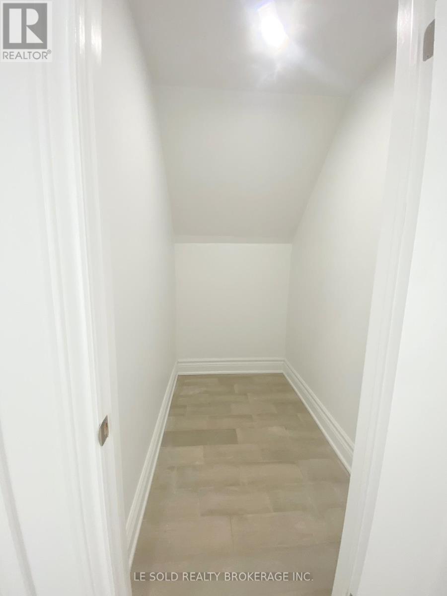 Room L201 - 81 Hallam Street, Toronto, Ontario  M6H 1W7 - Photo 13 - W12715774