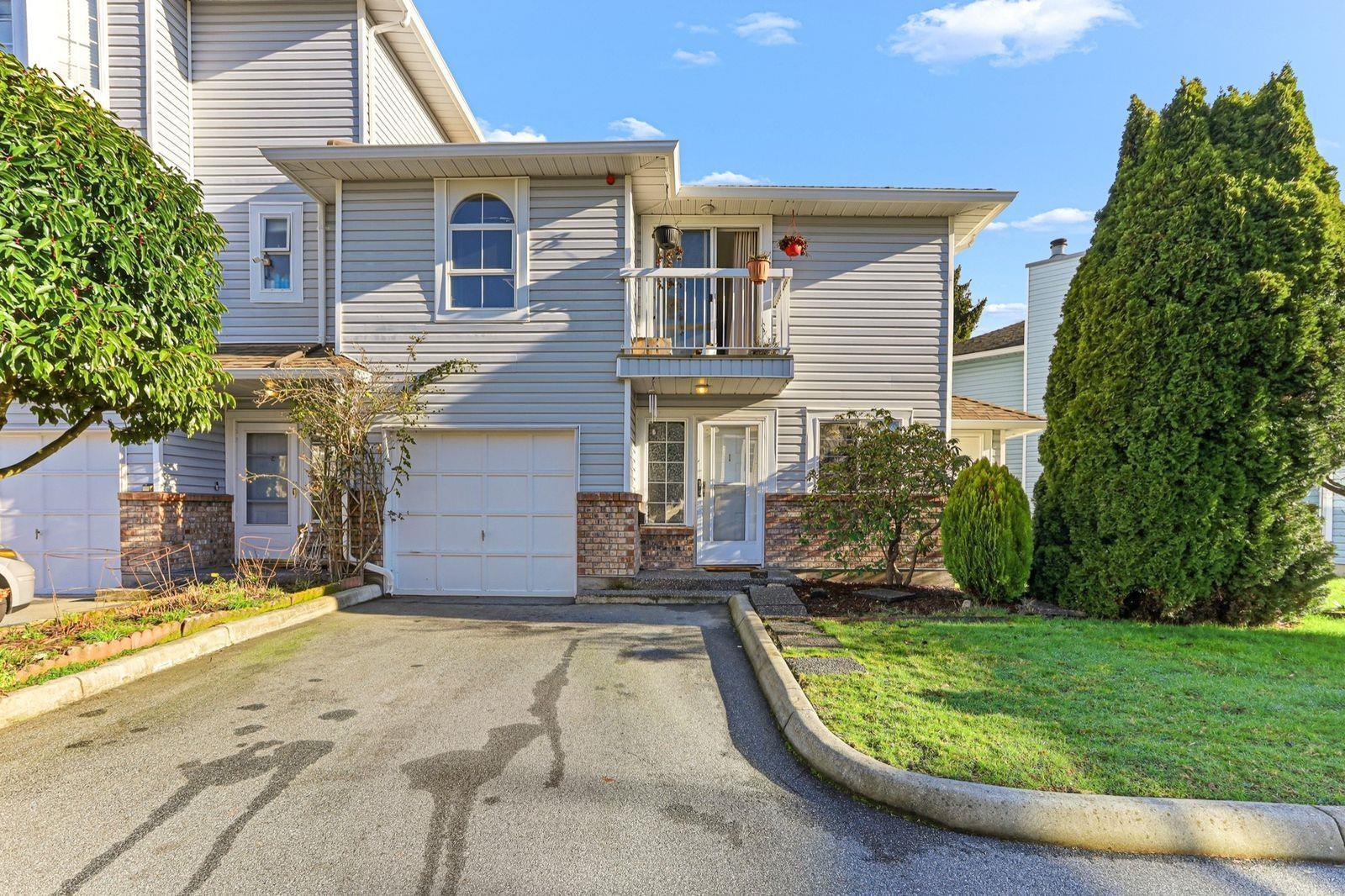 1 13925 70 AVENUE, Surrey, British Columbia