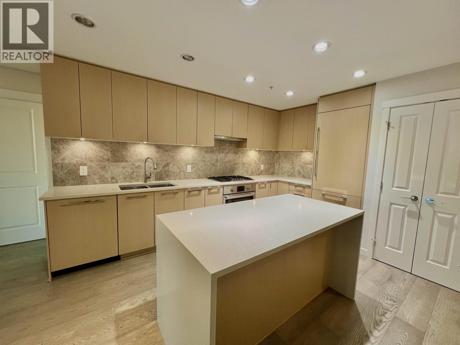 1602 3487 Binning Road, Vancouver, British Columbia  V6S 0K8 - Photo 5 - R3081238