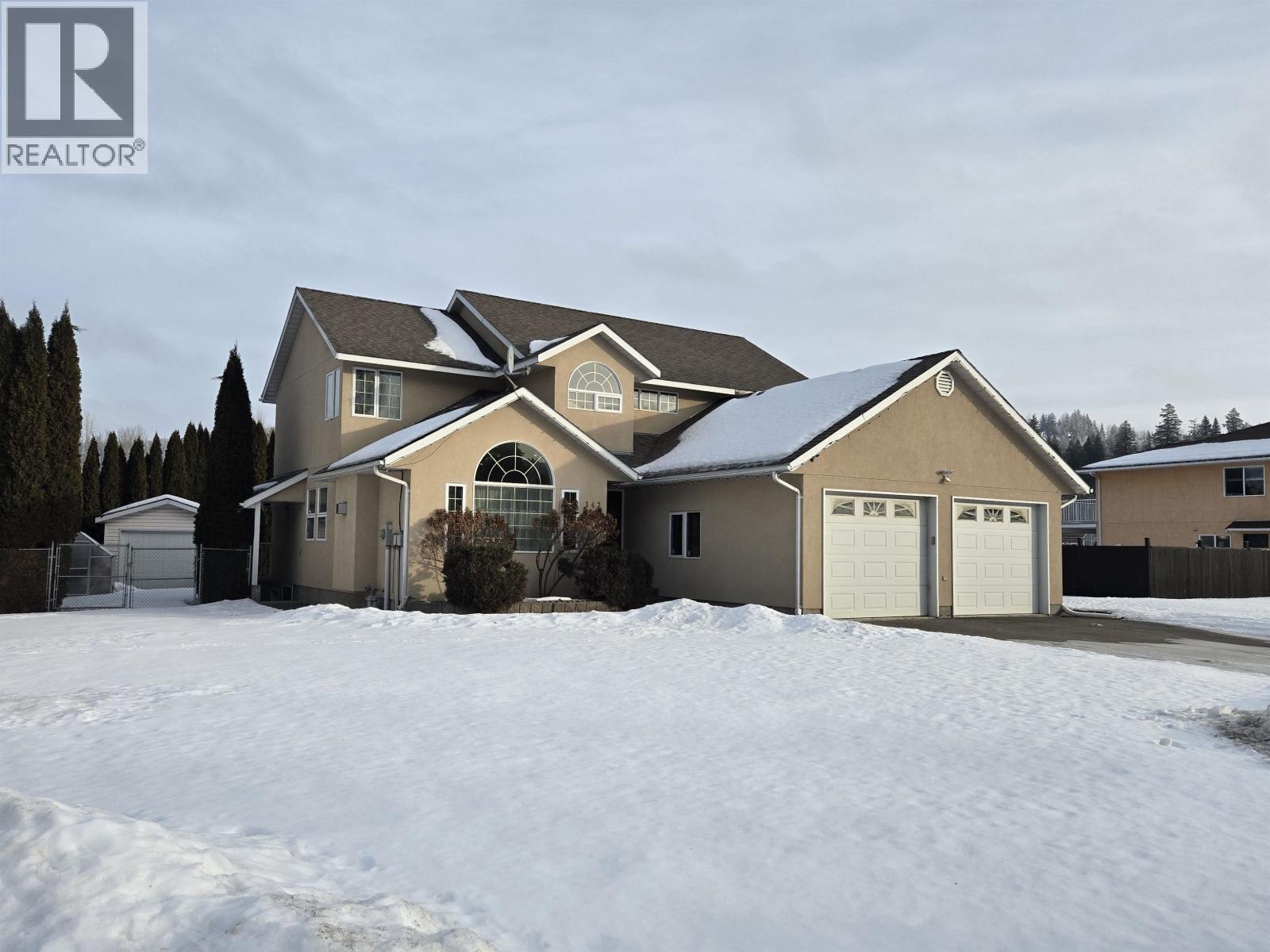 142 LOWE STREET, Quesnel, British Columbia