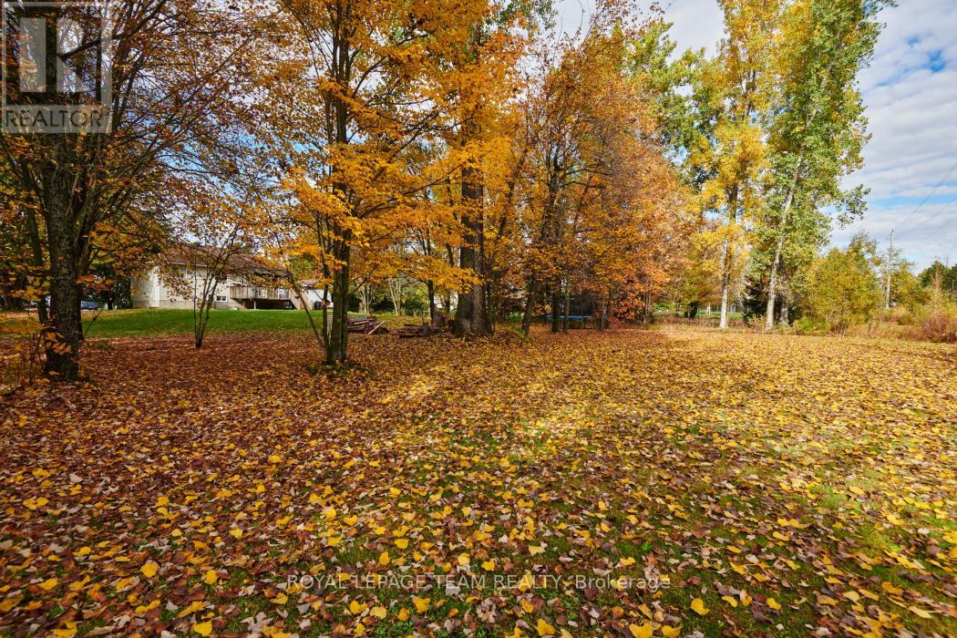 1115 Des Cerisiers Street, Clarence-Rockland, Ontario  K4K 1K9 - Photo 32 - X12715790