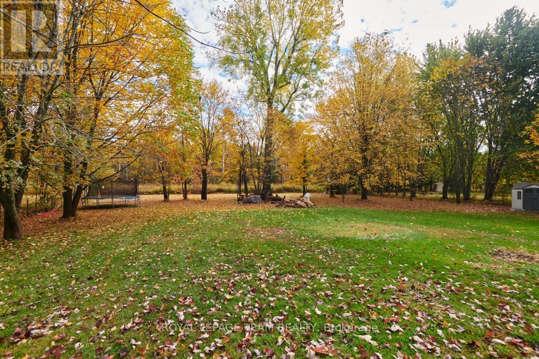 1115 Des Cerisiers Street, Clarence-Rockland, Ontario  K4K 1K9 - Photo 33 - X12715790