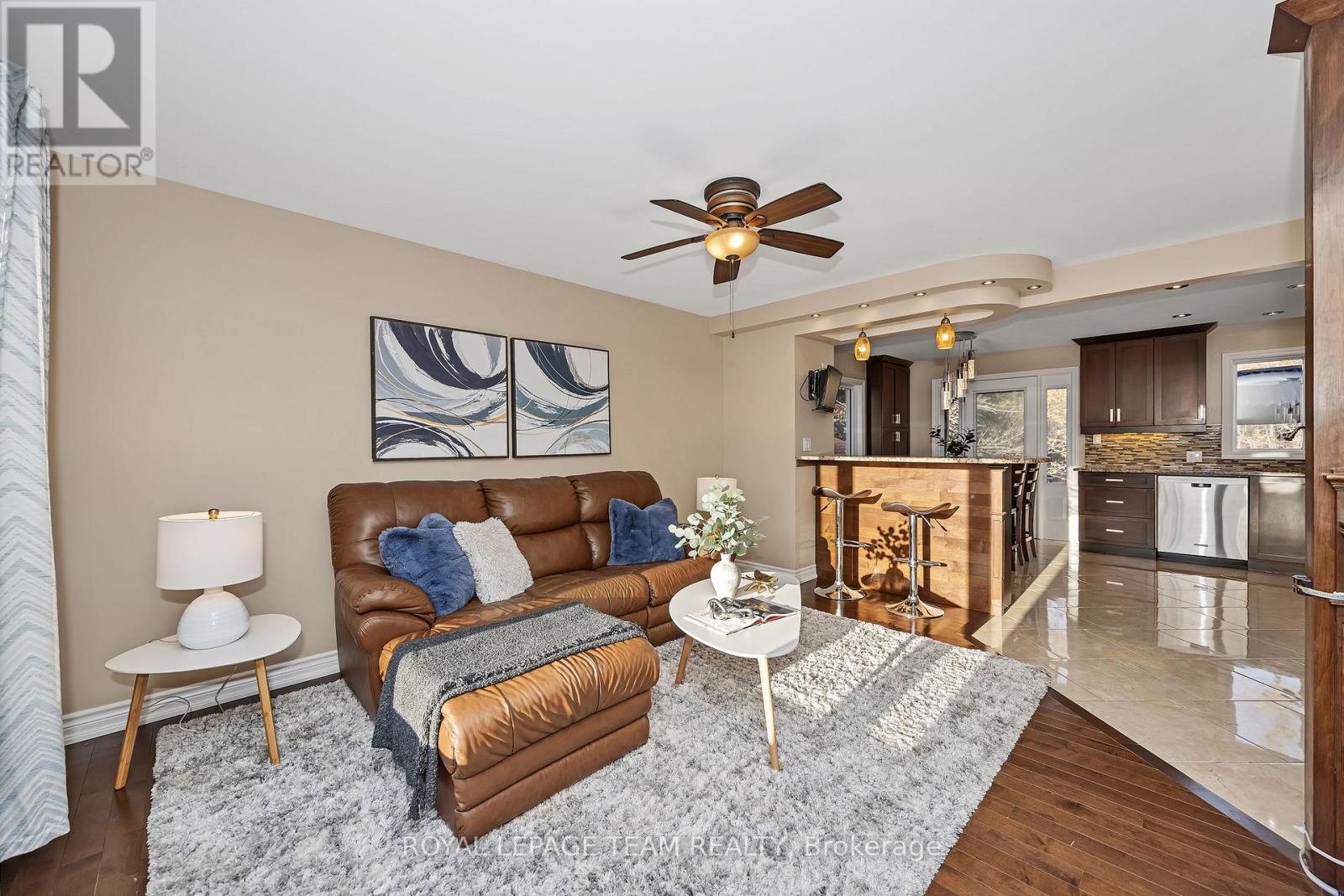 1115 Des Cerisiers Street, Clarence-Rockland, Ontario  K4K 1K9 - Photo 5 - X12715790