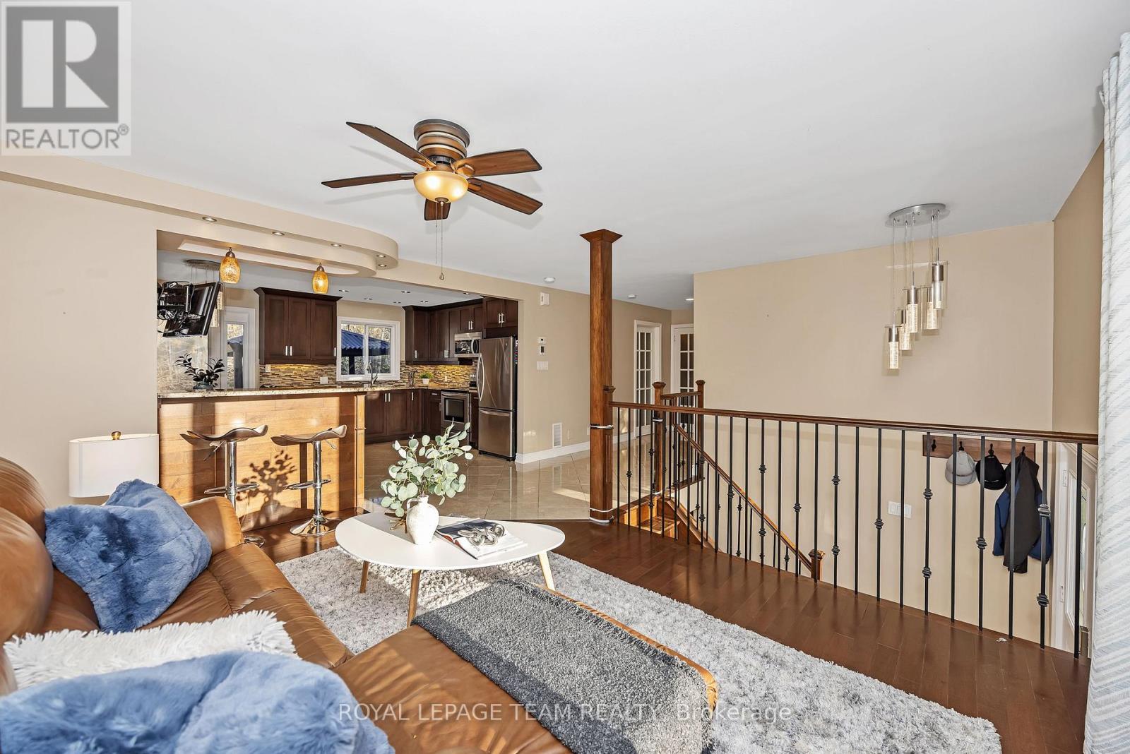 1115 Des Cerisiers Street, Clarence-Rockland, Ontario  K4K 1K9 - Photo 6 - X12715790