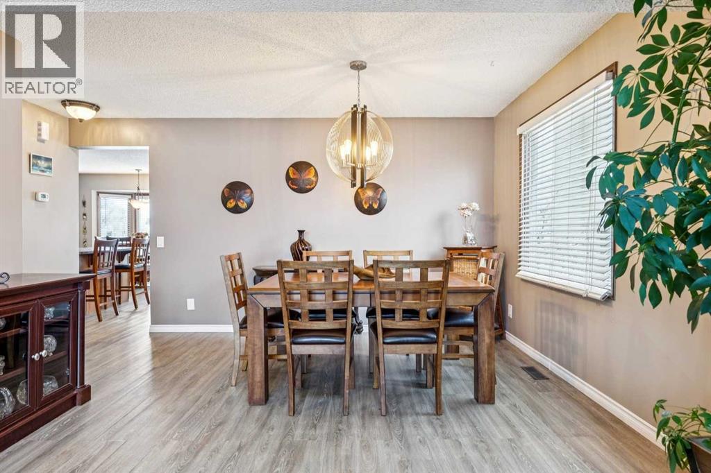 16 Bedwood Rise Ne, Calgary, Alberta  T2K 2T6 - Photo 13 - A2277584