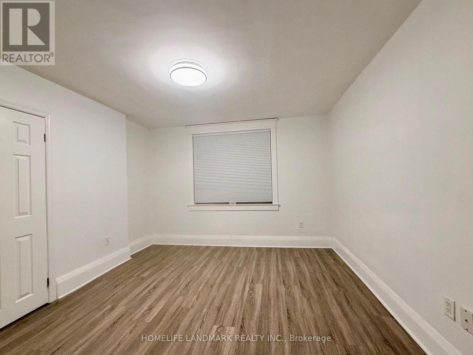 16 Forman Avenue, Toronto, Ontario  M4S 2R2 - Photo 7 - C12715782