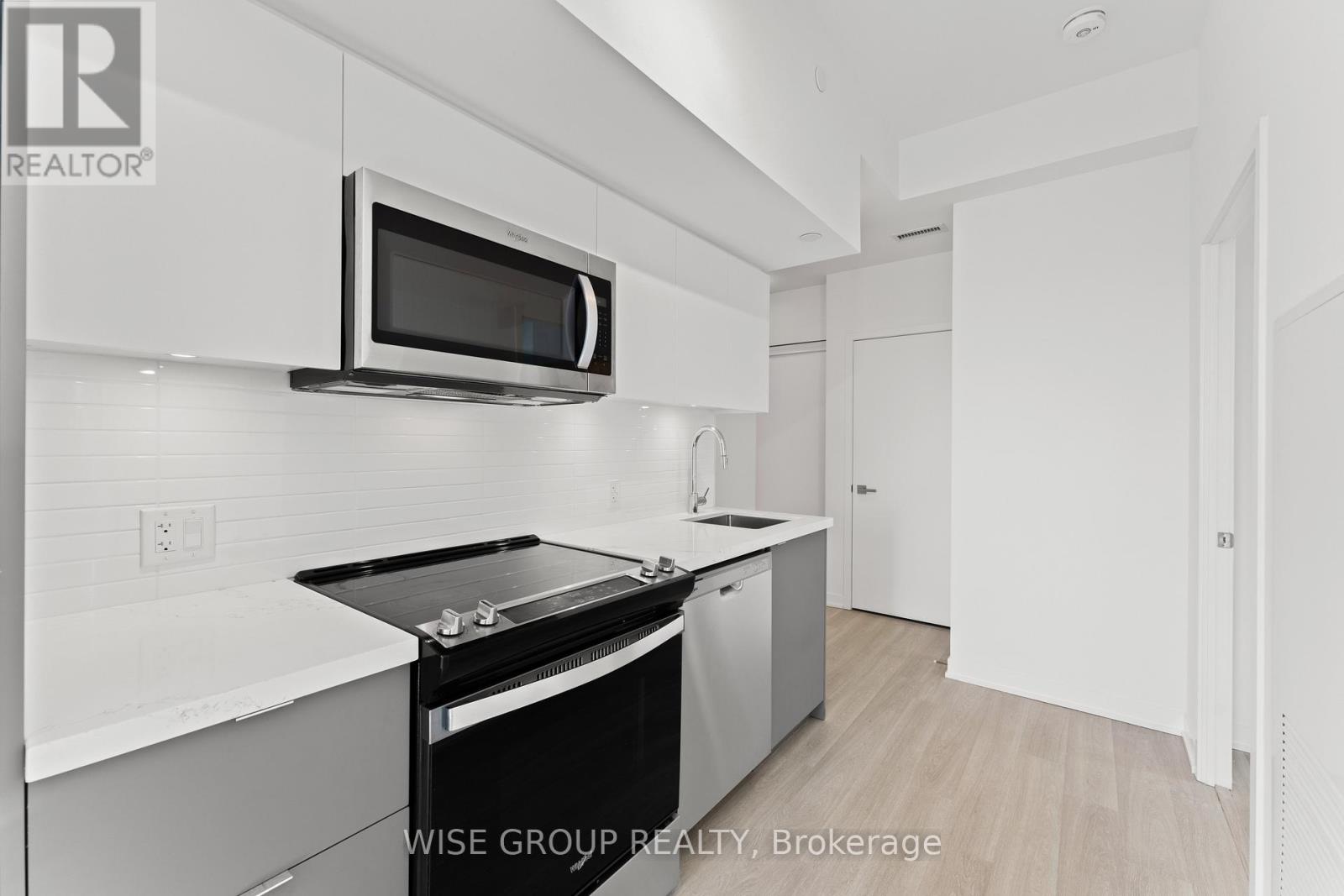 1116 - 500 Wilson Avenue, Toronto, Ontario  M3H 0E5 - Photo 6 - C12715786