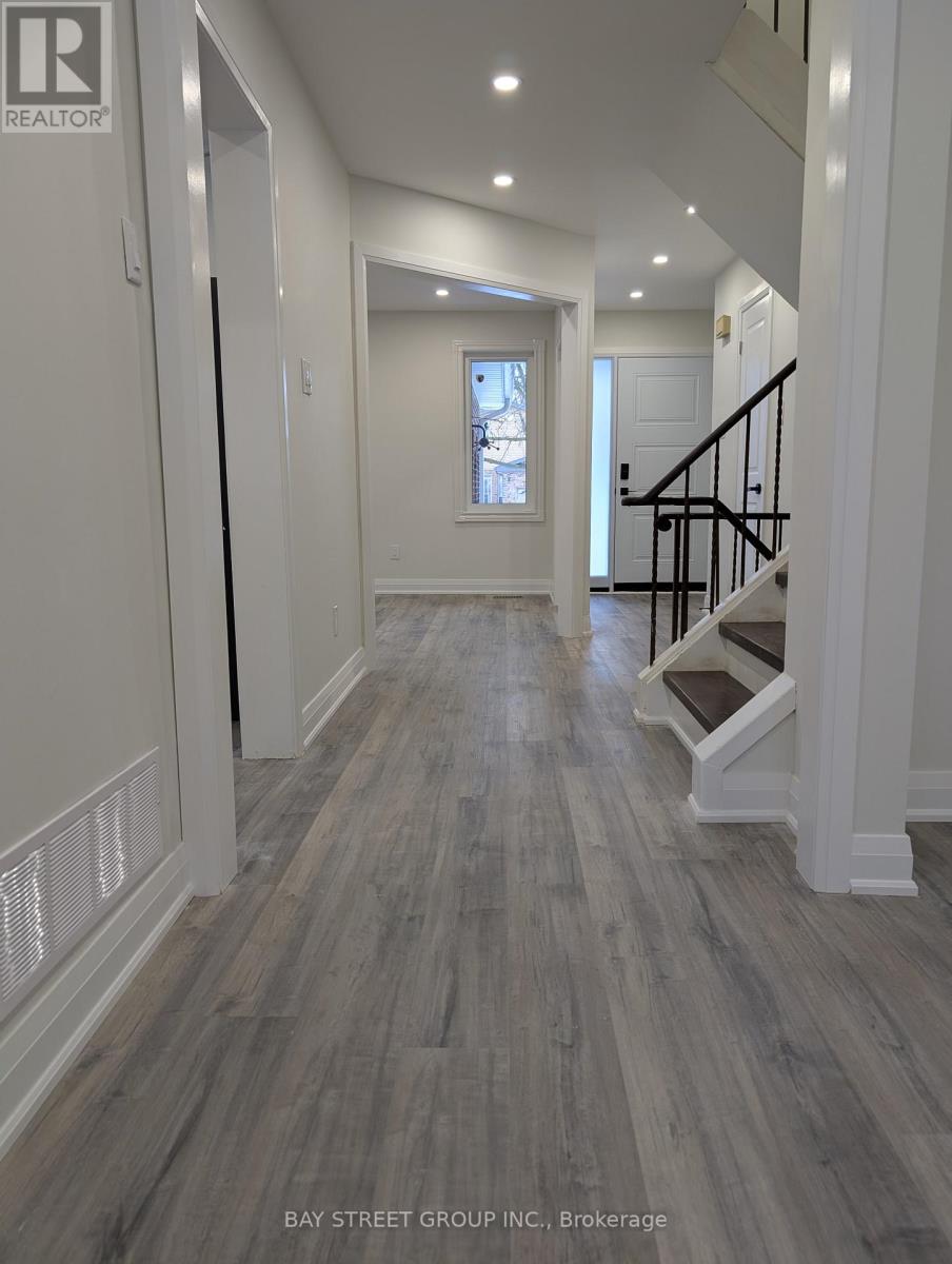 44 Lilac Avenue, Markham, Ontario  L3T 5K2 - Photo 10 - N12715780