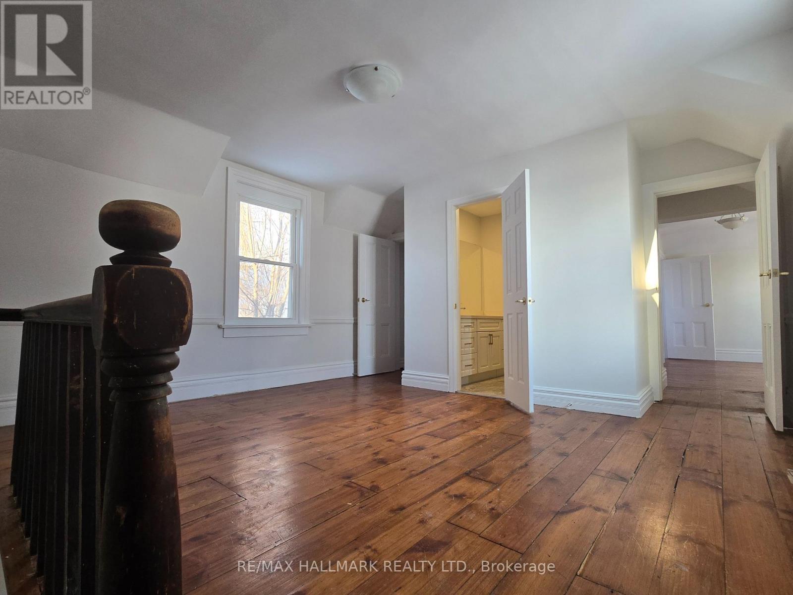 22156 Leslie Street, East Gwillimbury, Ontario  L0G 1R0 - Photo 16 - N12715792