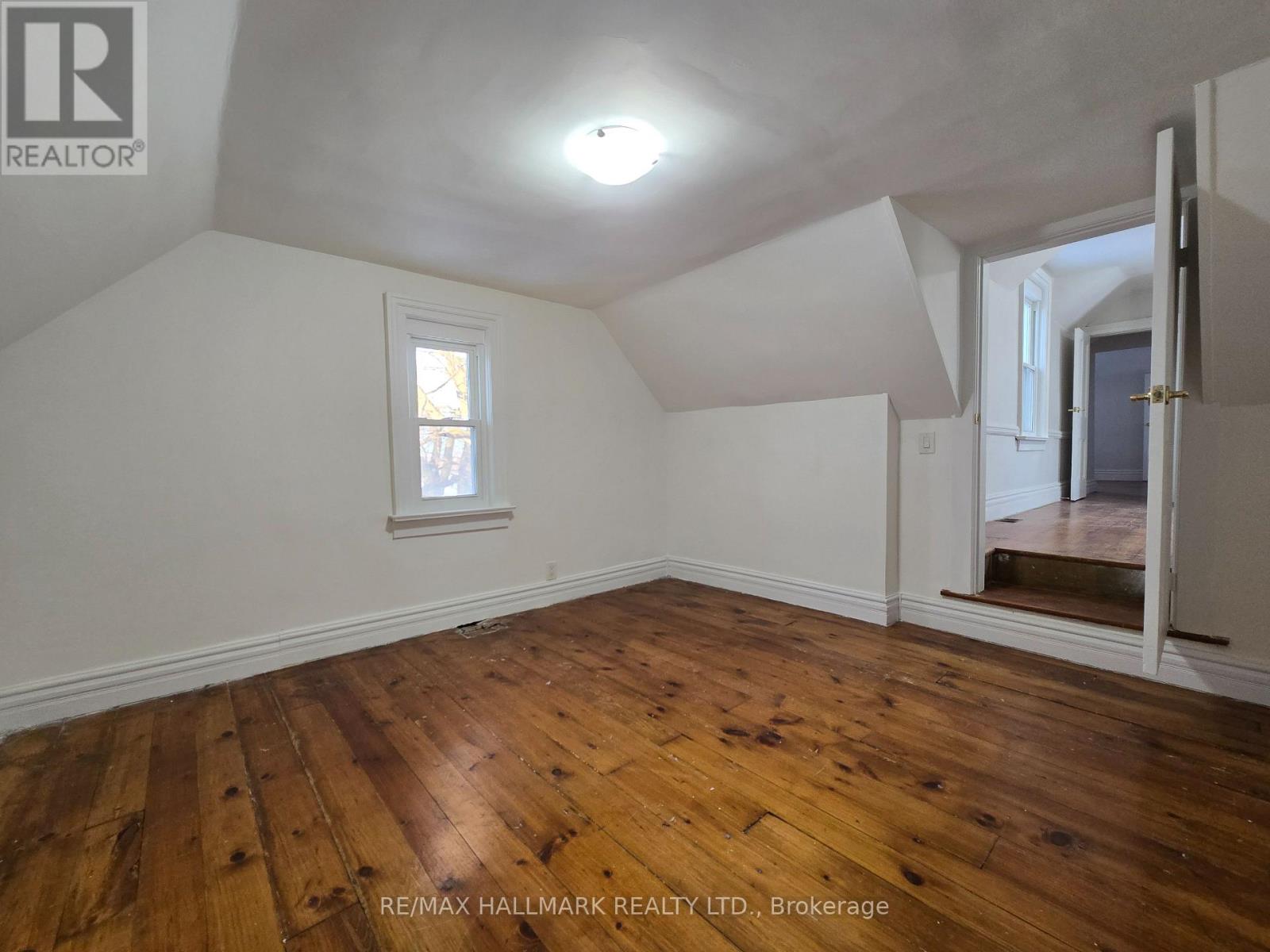 22156 Leslie Street, East Gwillimbury, Ontario  L0G 1R0 - Photo 19 - N12715792