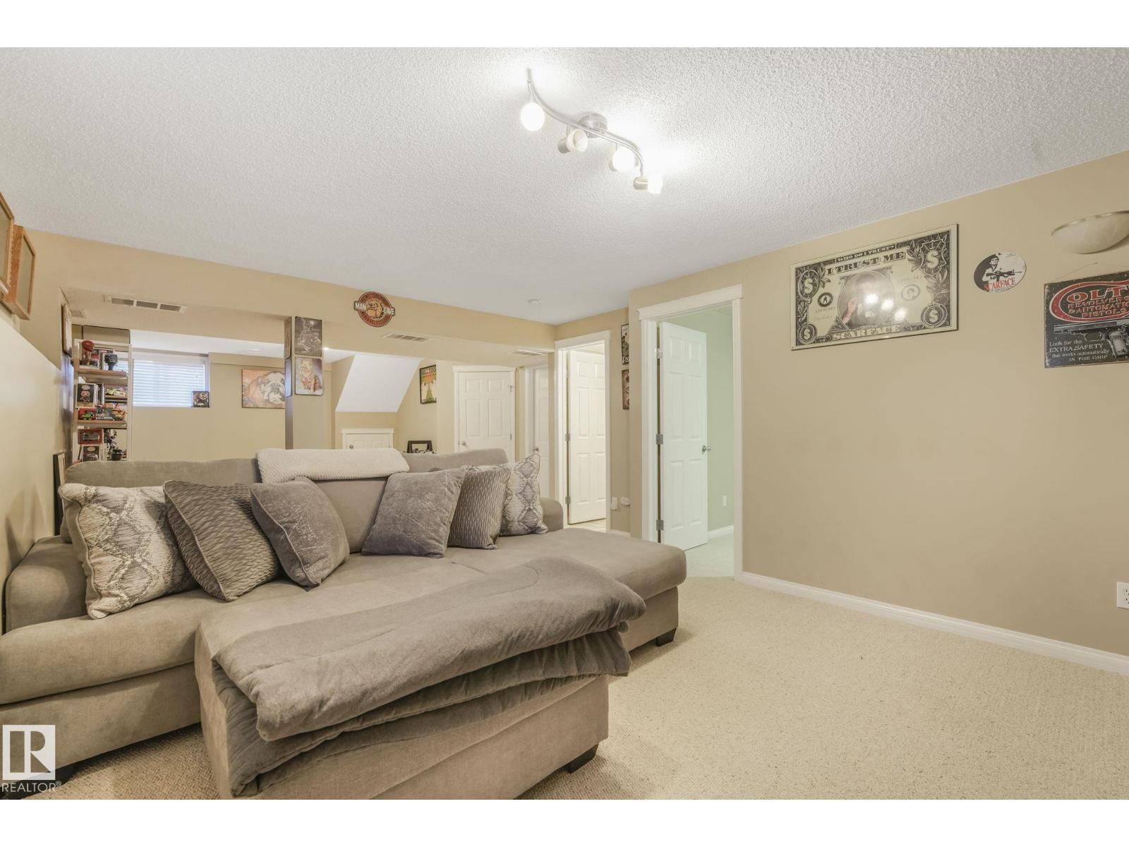 116 Castle Dr Nw, Edmonton, Alberta  T5X 6J1 - Photo 35 - E4470616