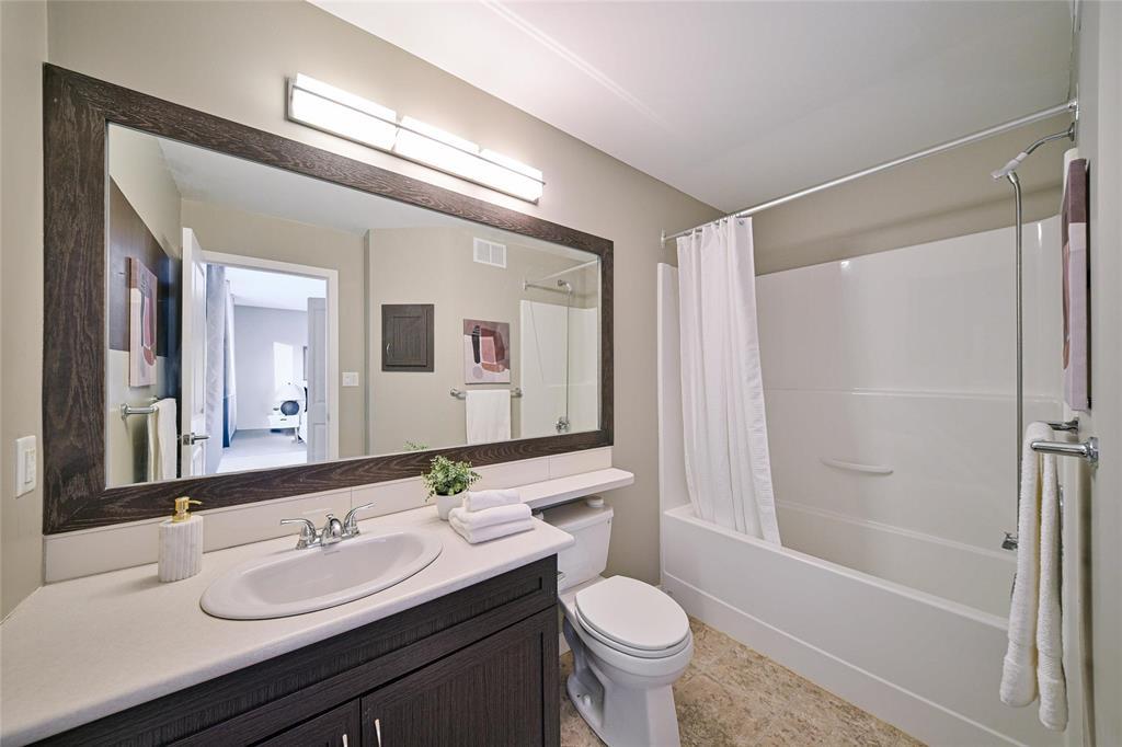 273 Windflower Road, Winnipeg, Manitoba  R3Y 0X6 - Photo 17 - 202601079