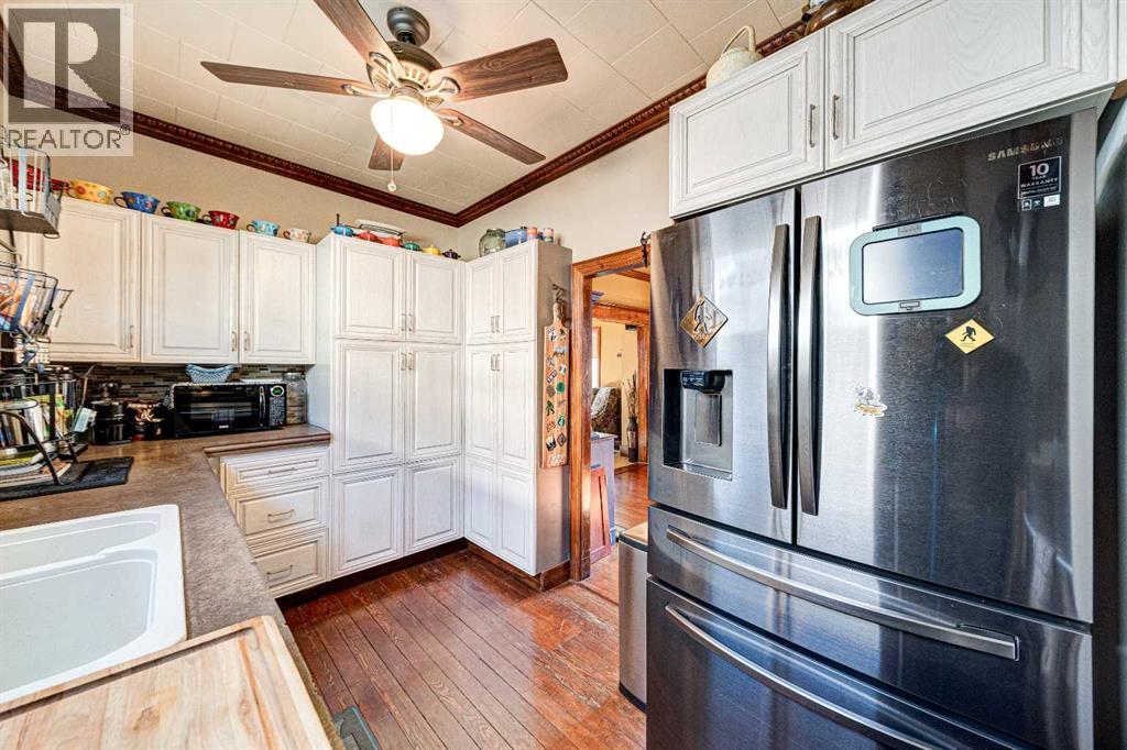 7806 20 Avenue, Coleman, Alberta  T0K 0M0 - Photo 10 - A2256987